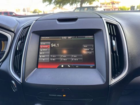 Used 2015 Ford Edge SEL w/ Equipment Group 201A FWD image 21