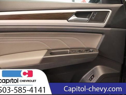Used 2023 Volkswagen Atlas SE image 10
