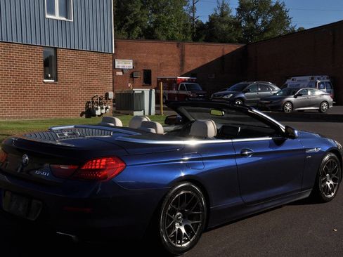 Used 2012 BMW 650i xDrive Convertible image 11