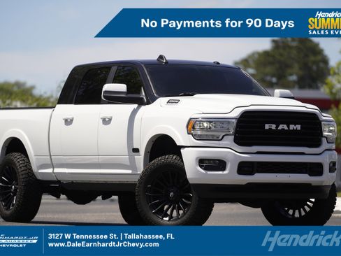 Used 2022 RAM 3500 Limited AWD/4WD image 1