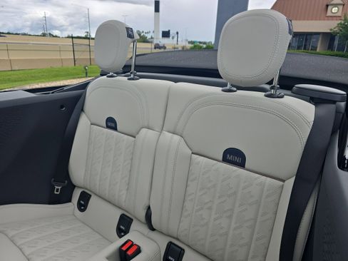 New 2026 MINI Cooper S image 9