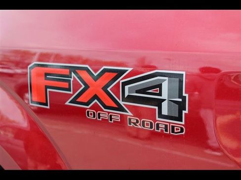 Used 2015 Ford F150 XLT w/ Equipment Group 302A Luxury AWD/4WD image 11