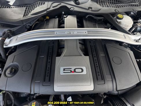 Used 2018 Ford Mustang GT Premium w/ GT Performance Package RWD image 37