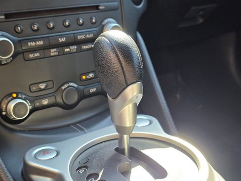 Used 2012 Nissan 370Z Touring RWD image 43