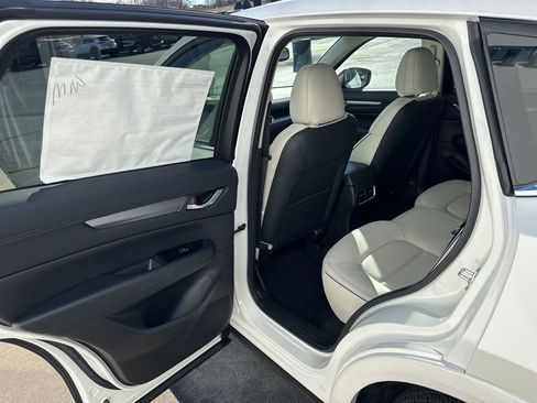 New 2025 MAZDA CX-5 AWD 2.5 S w/ Preferred Package image 18
