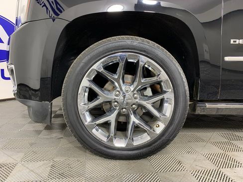 Used 2018 GMC Yukon XL Denali w/ Denali Ultimate Package image 11