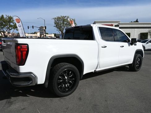 Used 2019 GMC Sierra 1500 SLT AWD/4WD image 12