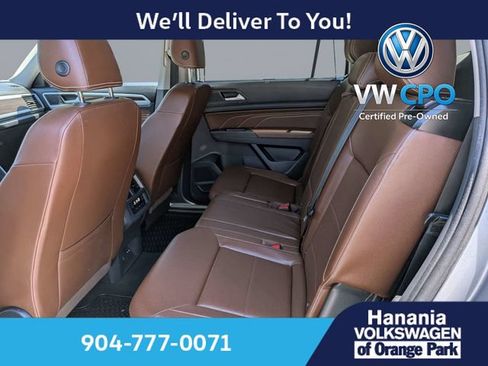 Certified 2023 Volkswagen Atlas SE w/ Black Wheel Package FWD image 12