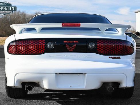 Used 2000 Pontiac Firebird Formula image 3