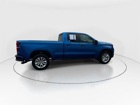 Used 2022 Chevrolet Silverado 1500 Custom RWD image 9