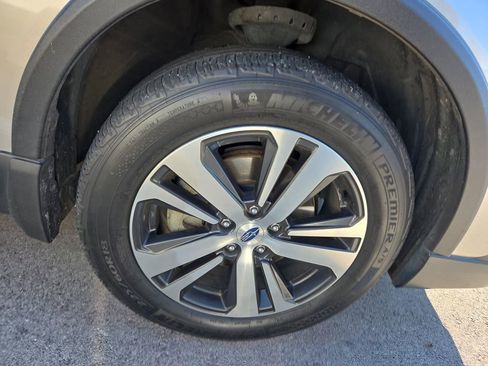 Used 2019 Subaru Outback 2.5i Limited image 2