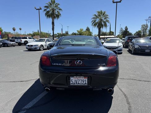 Used 2004 Lexus SC 430 Convertible RWD image 4
