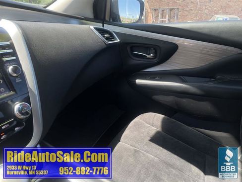 Used 2017 Nissan Murano SV AWD/4WD image 38