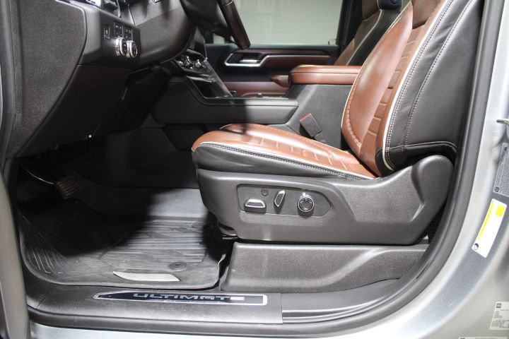Used 2024 GMC Sierra 2500 Denali Ultimate AWD/4WD image 19