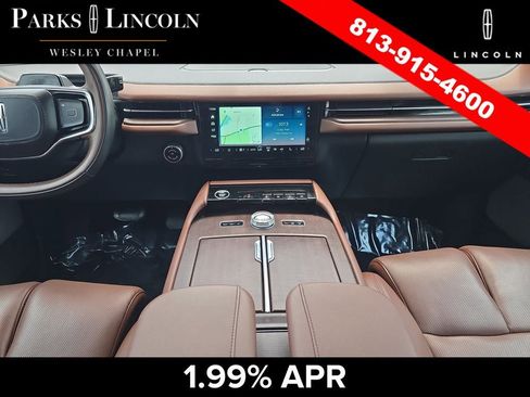 Certified 2025 Lincoln Navigator Reserve AWD/4WD image 14