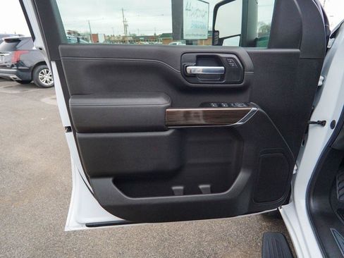 Used 2022 Chevrolet Silverado 3500 LT w/ Convenience Package AWD/4WD image 19