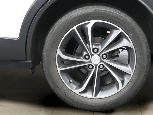 Used 2023 Buick Encore GX Select FWD image 20