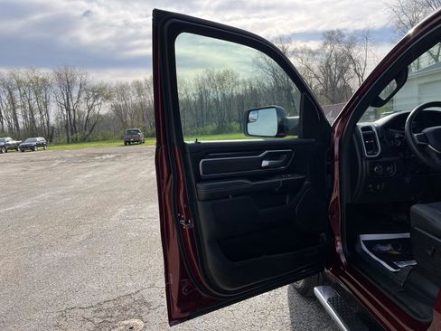 Used 2023 RAM 1500 Big Horn AWD/4WD image 12