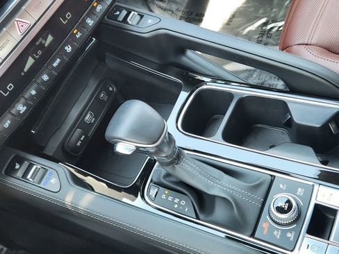 Certified 2023 Kia Telluride SX Prestige AWD/4WD image 21