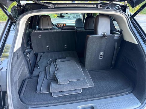 Used 2025 INFINITI QX60 Luxe w/ Cargo Package FWD image 31
