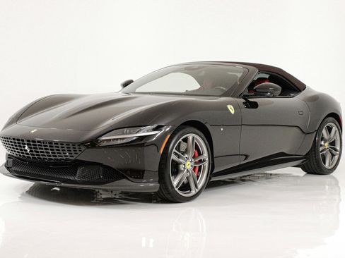 Certified 2024 Ferrari Roma Spider RWD image 60