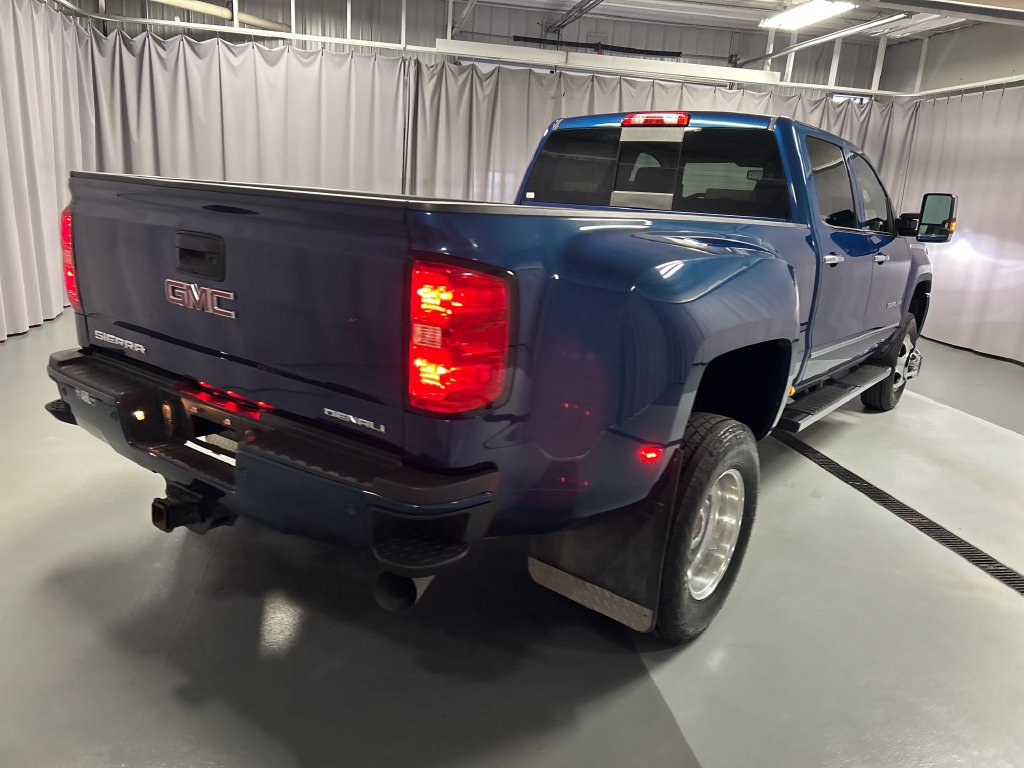 Used 2016 GMC Sierra 3500 Denali w/ Duramax Plus Package AWD/4WD image 7