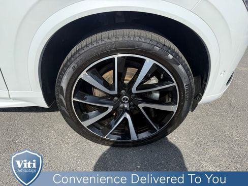 Certified 2023 Volvo XC90 B6 Plus w/ Protection Package Premier AWD/4WD image 15