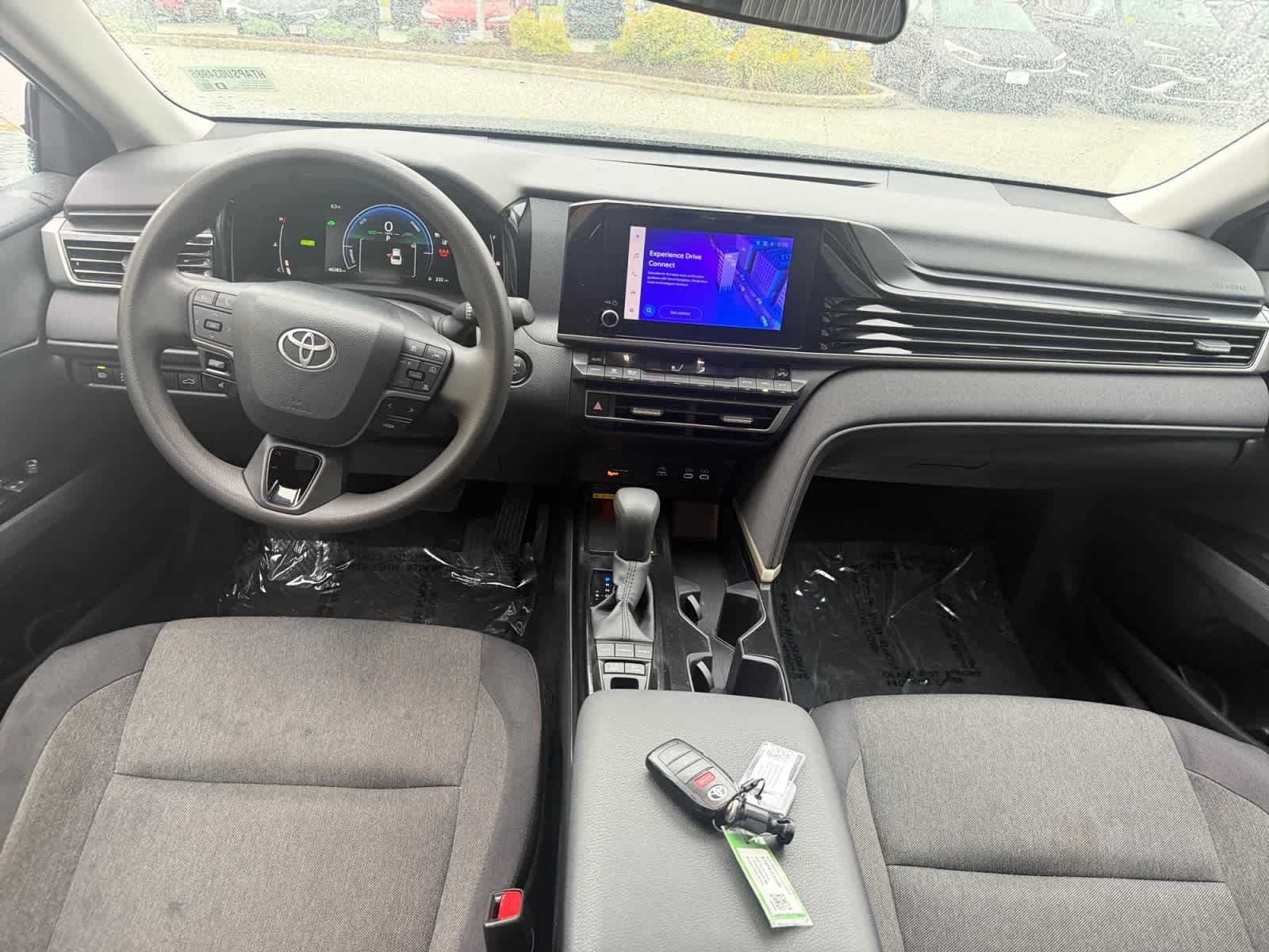 Used 2025 Toyota Camry LE FWD image 22
