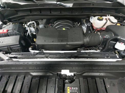 Used 2023 GMC Sierra 1500 SLE image 30