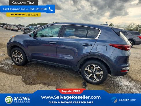 Used 2020 Kia Sportage LX w/ LX Popular Package image 3