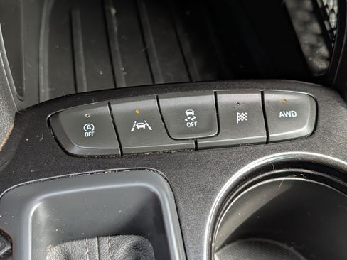 Used 2021 Chevrolet TrailBlazer LS AWD/4WD image 28
