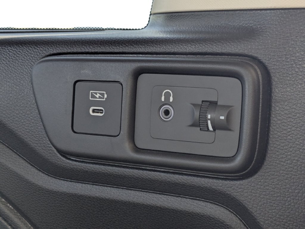 Used 2025 Honda Odyssey Touring image 17