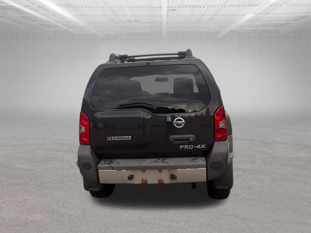 Used 2014 Nissan Xterra PRO-4X w/ Pro-4x Leather Package AWD/4WD image 4