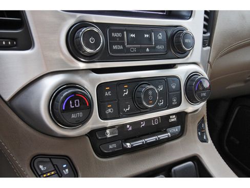 Used 2018 GMC Yukon SLT RWD image 25
