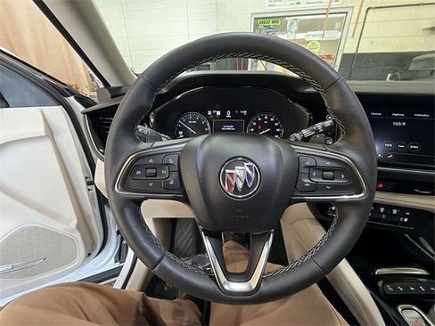 Certified 2023 Buick Envision Avenir image 14