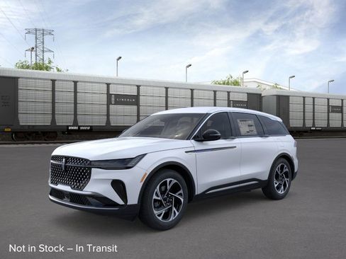 New 2026 Lincoln Nautilus Premier image 1