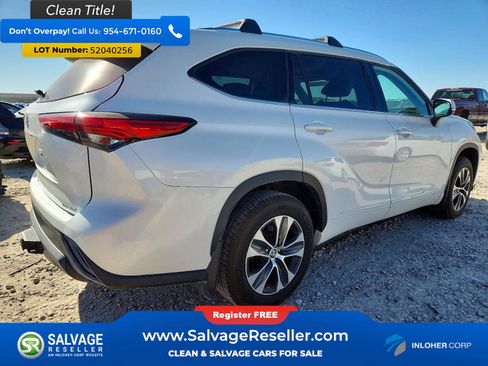 Used 2021 Toyota Highlander XLE AWD/4WD image 4