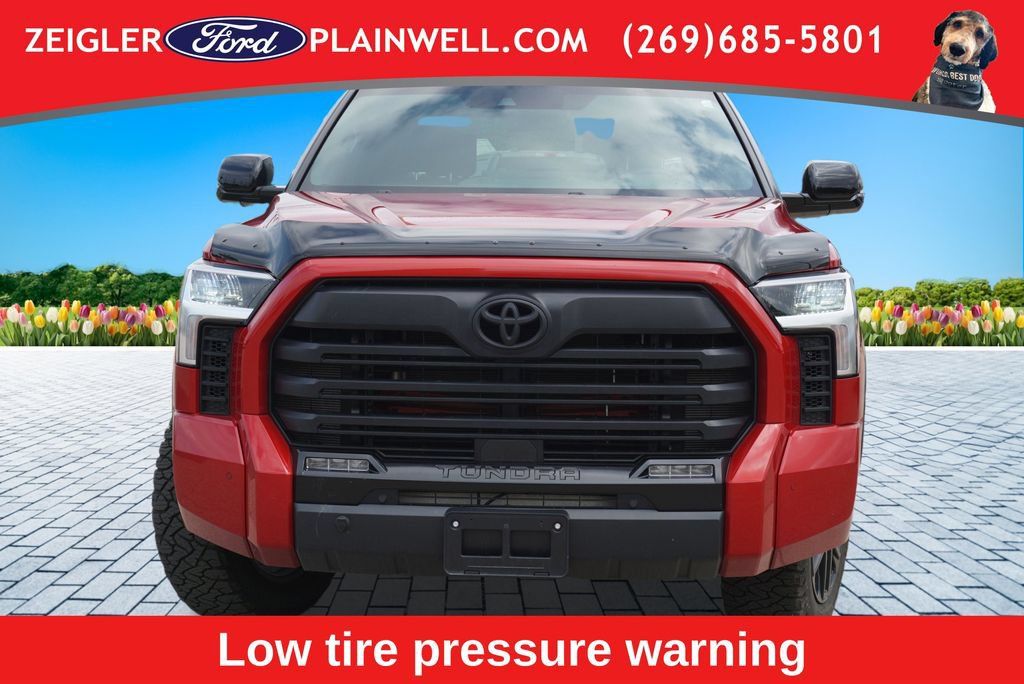 Used 2025 Toyota Tundra Limited AWD/4WD image 7