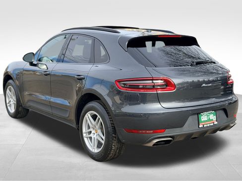 Used 2017 Porsche Macan image 9