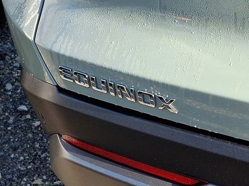 Certified 2025 Chevrolet Equinox LT w/ Safety and Technology Package AWD/4WD image 8