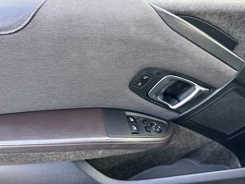 Used 2014 BMW i3 image 10