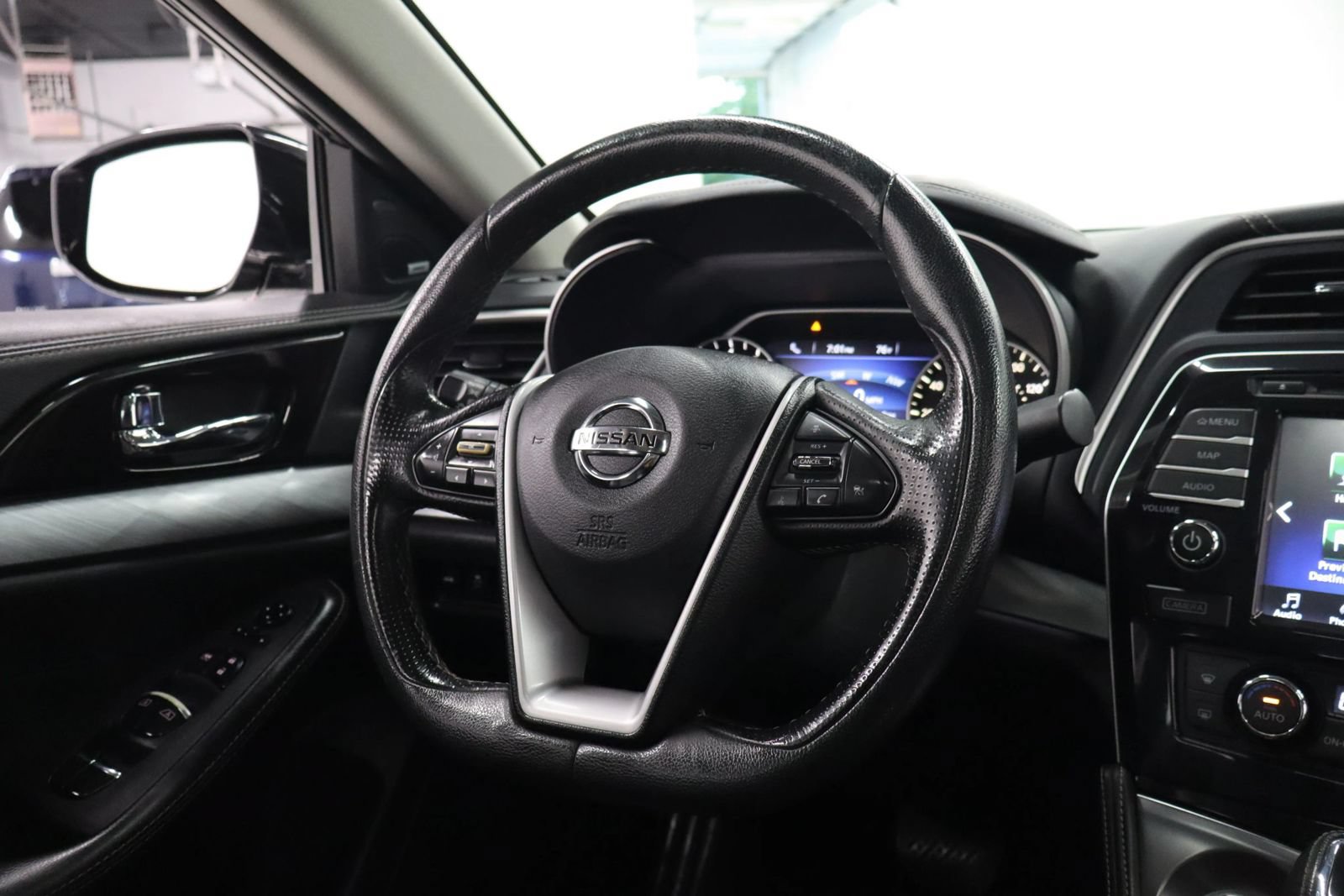 Used 2017 Nissan Maxima 3.5 SL FWD image 32