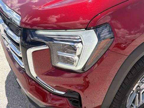 Used 2026 GMC Terrain Elevation FWD image 8