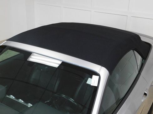 Used 2020 Ford Mustang Premium image 31