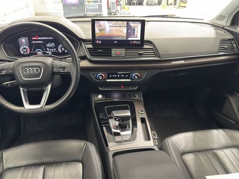 Used 2023 Audi Q5 2.0T Premium Plus w/ Premium Plus Package image 7