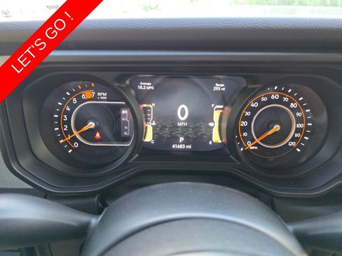 Used 2024 Jeep Wrangler Unlimited Sport AWD/4WD image 32