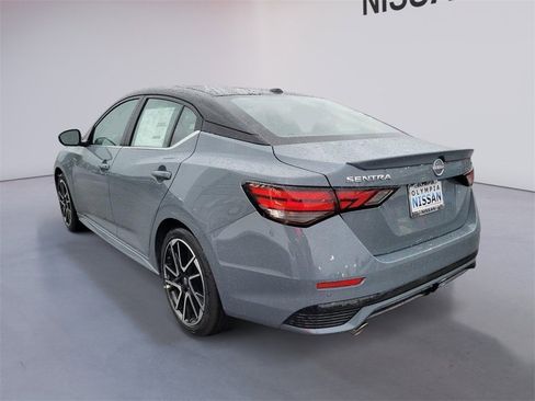 New 2025 Nissan Sentra SR w/ SR Premium Package image 2