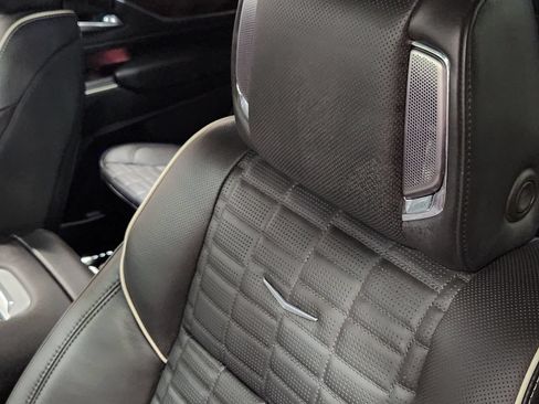 Used 2024 Cadillac Escalade Sport Platinum AWD/4WD image 35