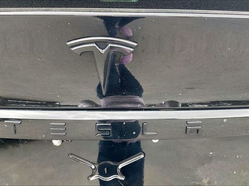 Used 2022 Tesla Model X Plaid AWD/4WD image 27