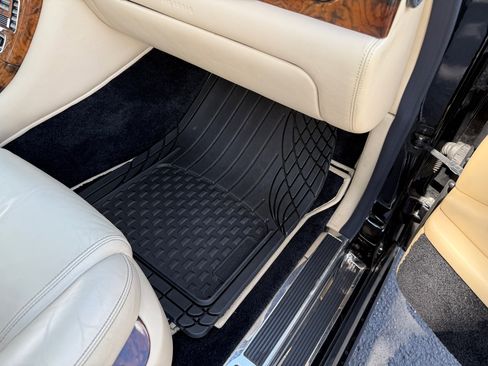 Used 2004 Bentley Arnage T image 27